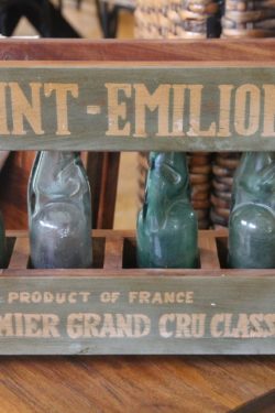 Wooden tray with 4 soda bottles