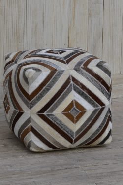 Square shape pouff