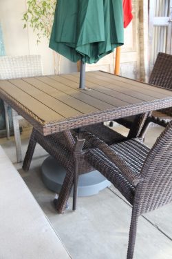 Valencia table