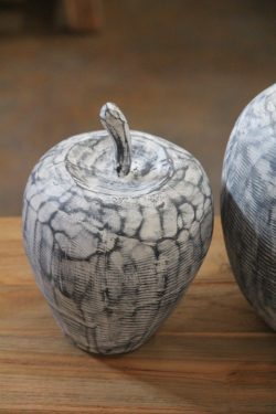 Apple teak black wash small