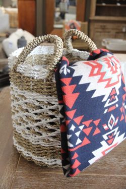 Basket seagrass medium