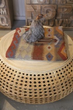 Jesse coffee table