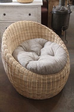 Round chair light colour
