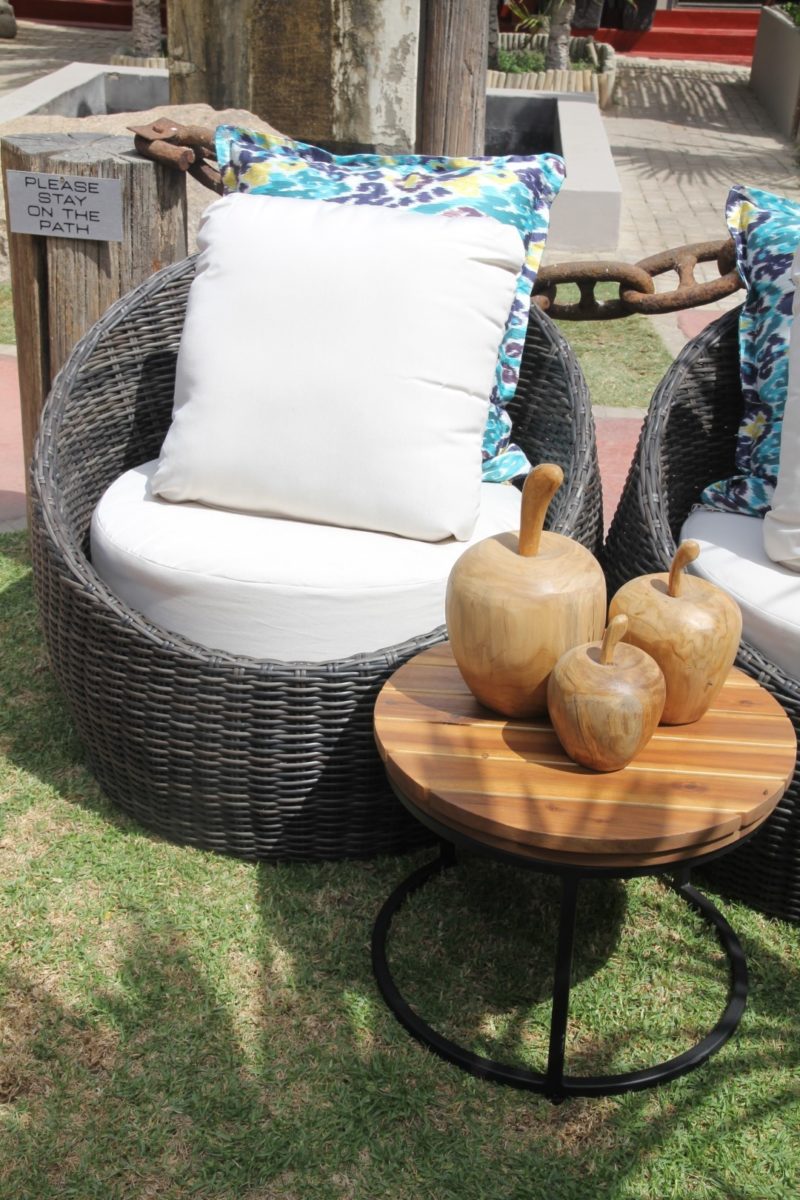 Coconut bistro 3 piece set