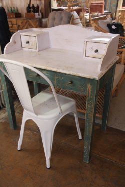 Wooden study table