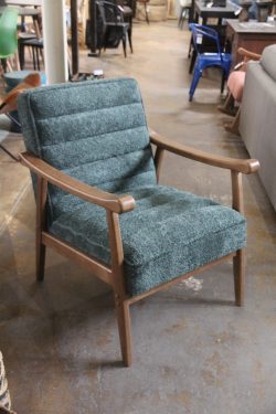 Petal path armchair green