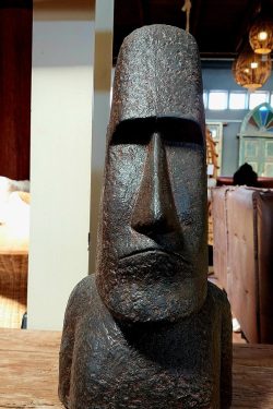 Primitive statue 40cm