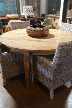 Dining table 150cm