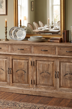 Sideboard