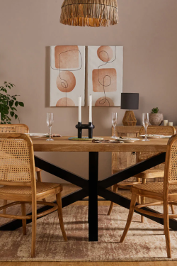 Dining table (Limewash)