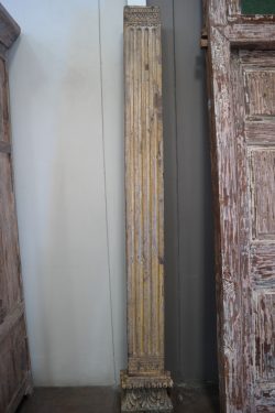 Wooden pillar