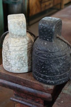 Stone door stopper