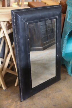 Iron mirror