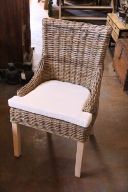 Natalie dining chair