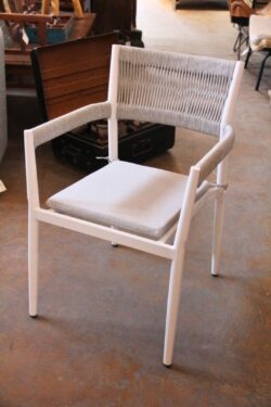Aluminum rope chair