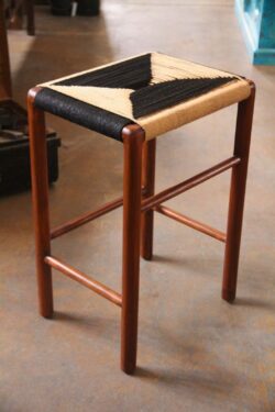 NAMIRA COUNTERSTOOL